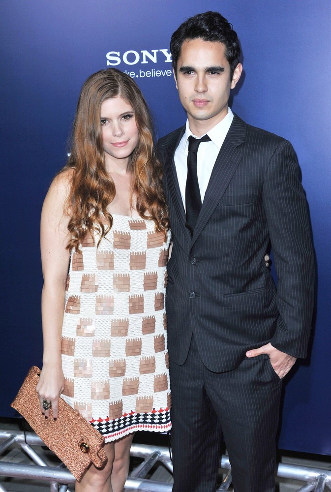 Kate Mara Picture 16 - The Premiere of The Ides of March - Arrivals