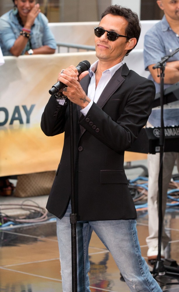Marc Anthony Picture 127 Marc Anthony Performs Live as Part of The