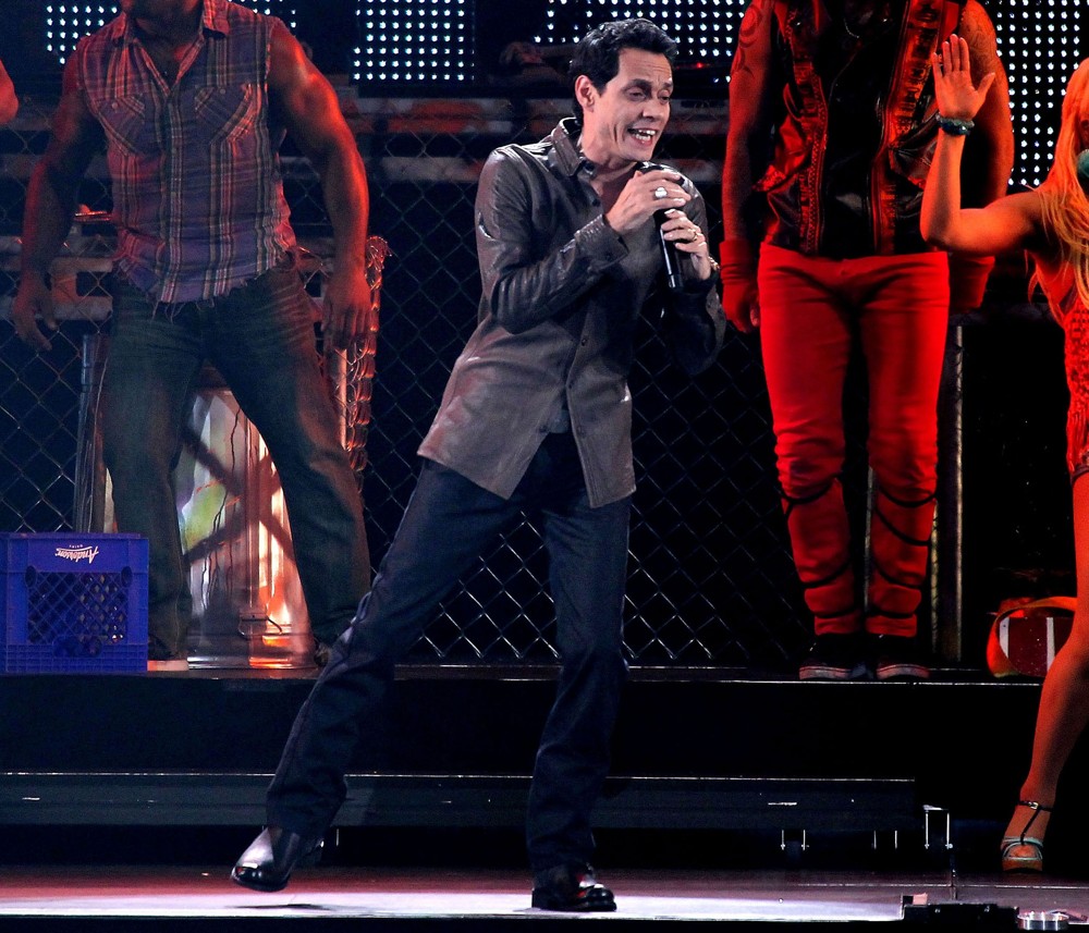 Marc Anthony;<br>Q Viva Show