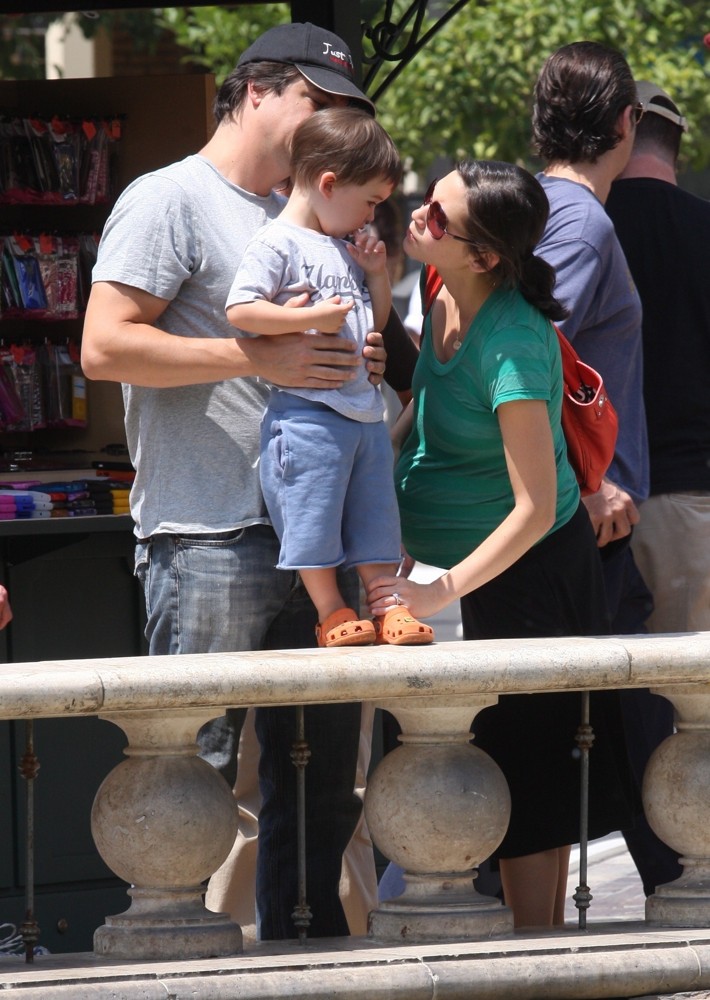 Ken Marino;Erica Oyama;<br>Ken Marino Out Shopping in Hollywood with His Family