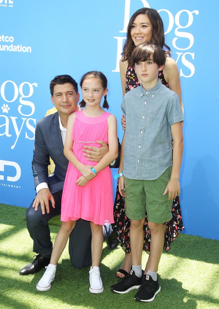 Ken Marino Pictures, Latest News, Videos.