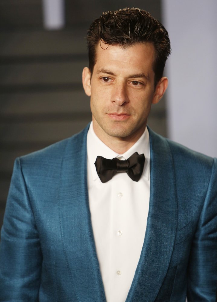 mark ronson picture 81 2018 vanity fair oscar party arrivals mark ronson picture 81 2018 vanity fair oscar party arrivals
