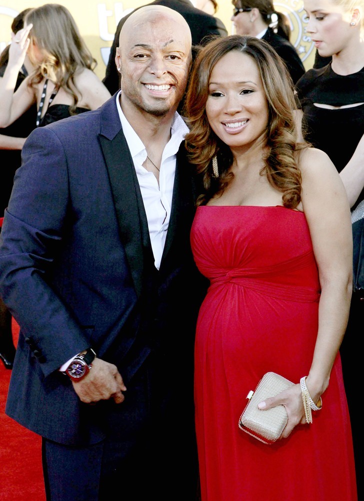 J.R. Martinez;Diana Jones;<br>The 18th Annual Screen Actors Guild Awards - Arrivals