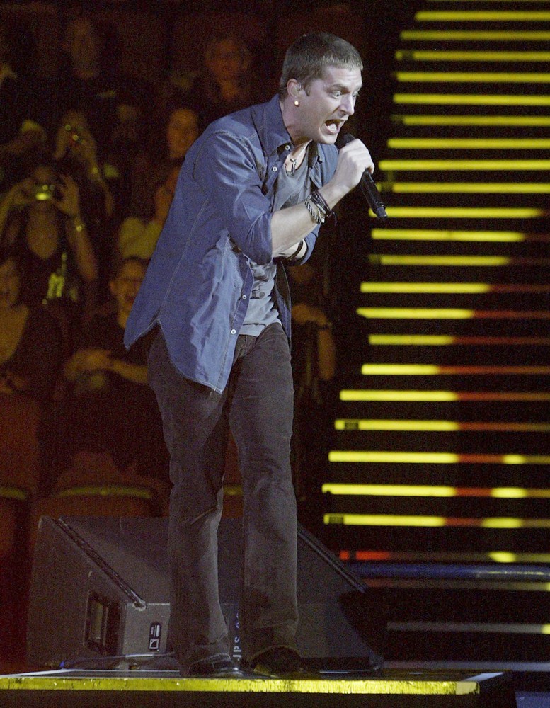 Matchbox 20 Picture 14 Matchbox 20 Performing Live in Concert