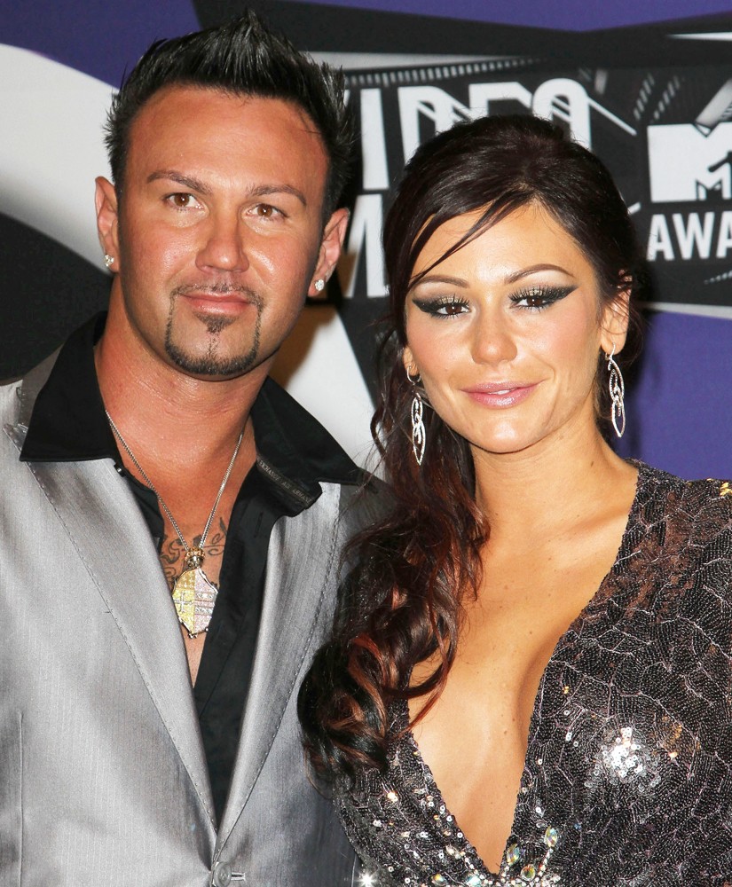 Roger Mathews;JWoww;<br>2011 MTV Video Music Awards - Press Room
