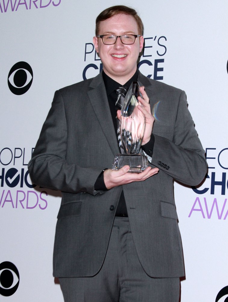Matt Bellassai;<br>People's Choice Awards 2016 - Press Room