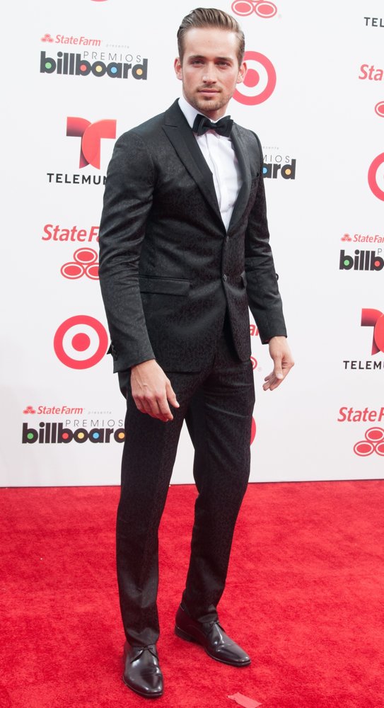 Mauricio Henao;<br>Latin Billboard Awards 2014 - Arrivals