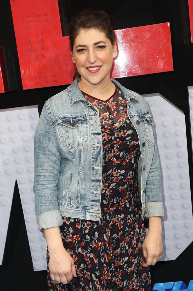MayimBialik Picture 1 - Los Angeles Premiere of The Lego Movie 2: The
