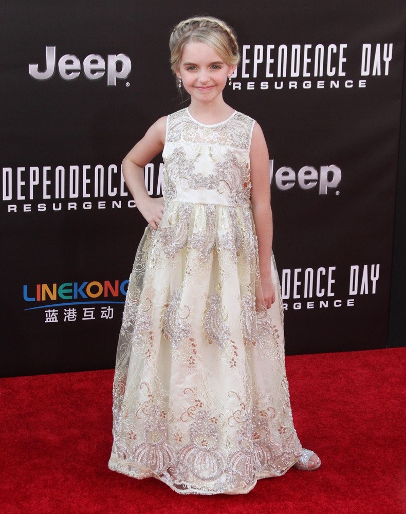 Mckenna Grace<br>Independence Day: Resurgence Los Angeles Premiere