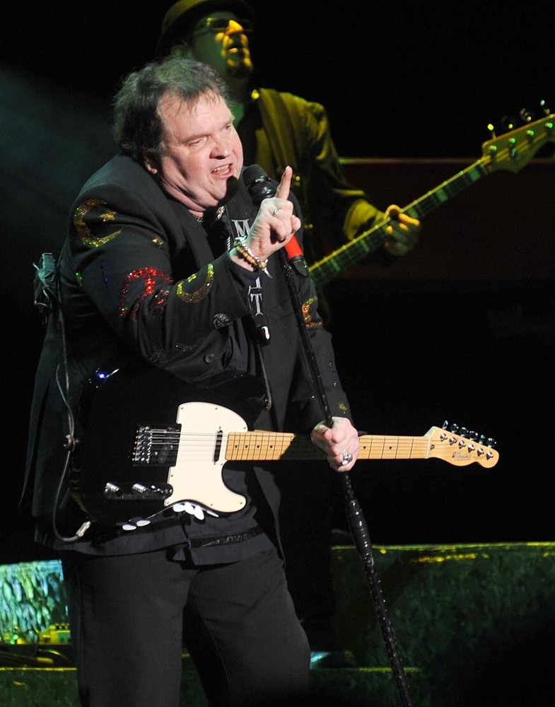 Meat Loaf Picture 16 Meat Loaf Signs Copies of His Album Hell in A Handbasket