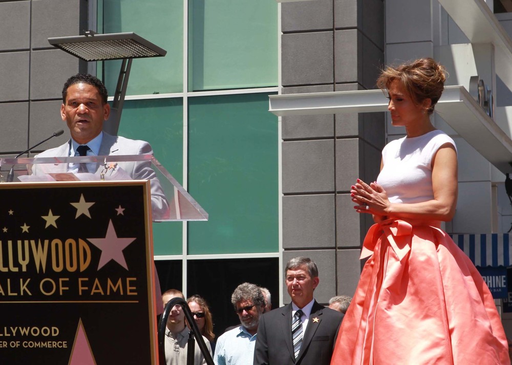 Benny Medina;Jennifer Lopez;<br>Jennifer Lopez Is Honoured with The 2,500th Star on The Hollywood Walk of Fame