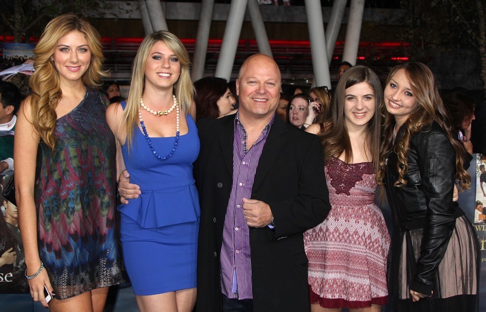 Michael Chiklis;<br>The Premiere of The Twilight Saga's Breaking Dawn Part II