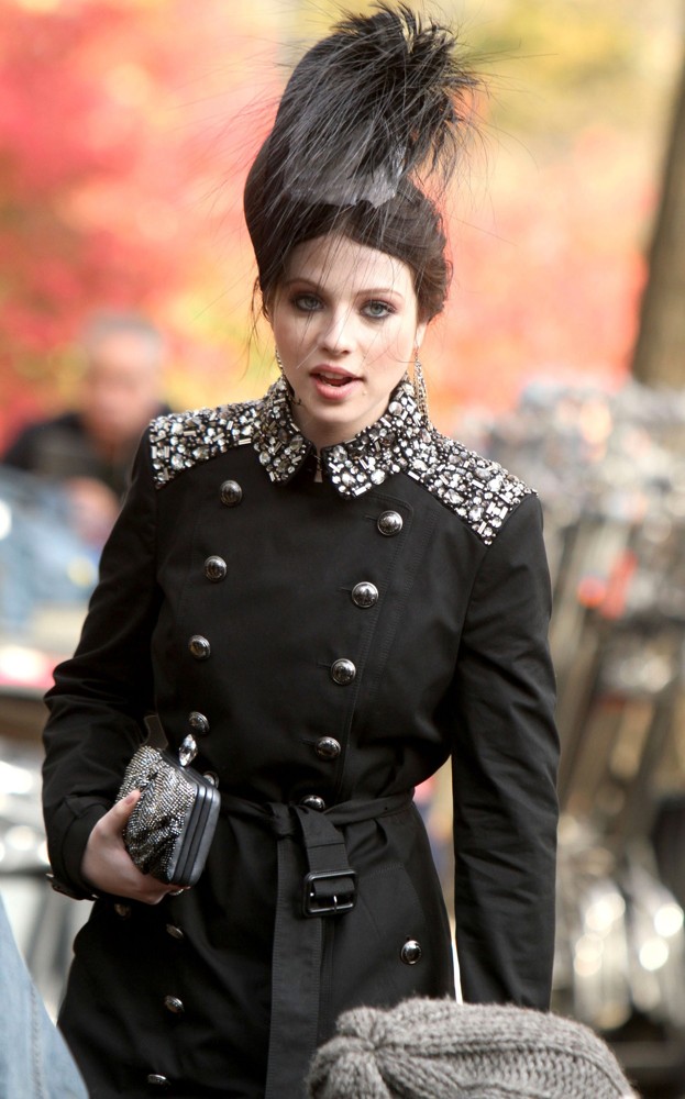 Michelle Trachtenberg;<br>On The Set of Gossip Girl