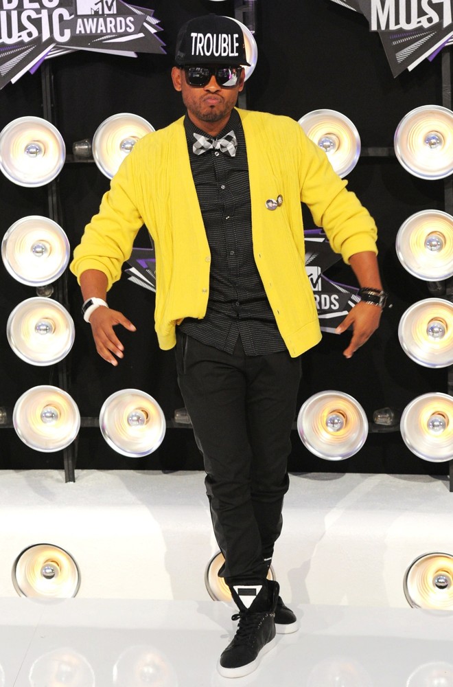 Miguel;<br>2011 MTV Video Music Awards - Arrivals