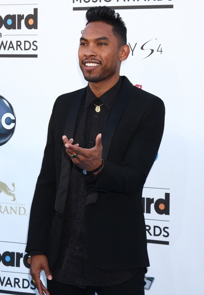 Miguel;<br>2013 Billboard Music Awards - Arrivals