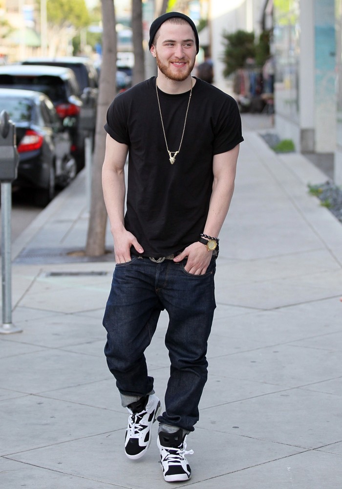 Mike Posner;<br>Mike Posner Leaves Urth Caffe