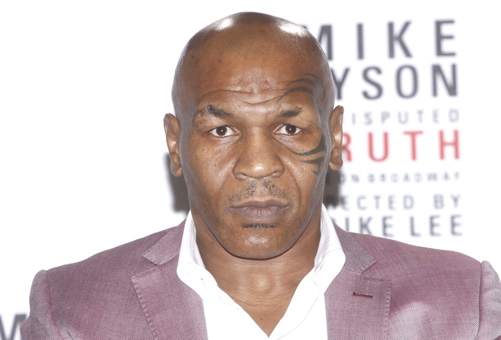 Mike Tyson Picture 39 Comedy Central Roast of Charlie Sheen Arrivals