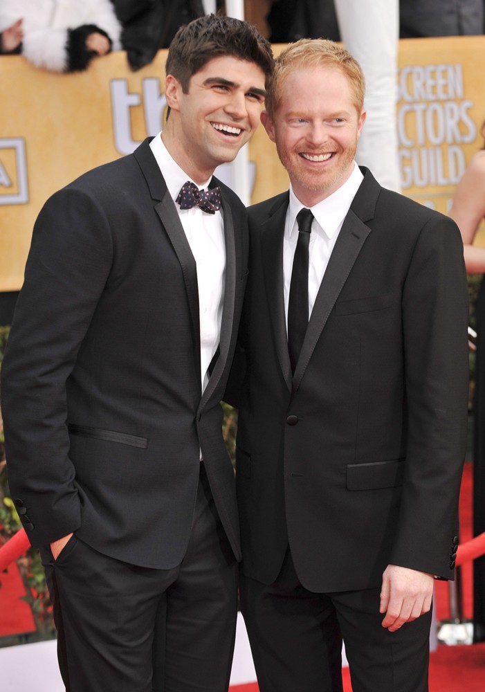 Justin Mikita;Jesse Tyler Ferguson;<br>19th Annual Screen Actors Guild Awards - Arrivals