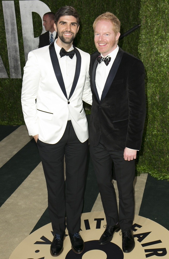 Justin Mikita;Jesse Tyler Ferguson;<br>2013 Vanity Fair Oscar Party - Arrivals