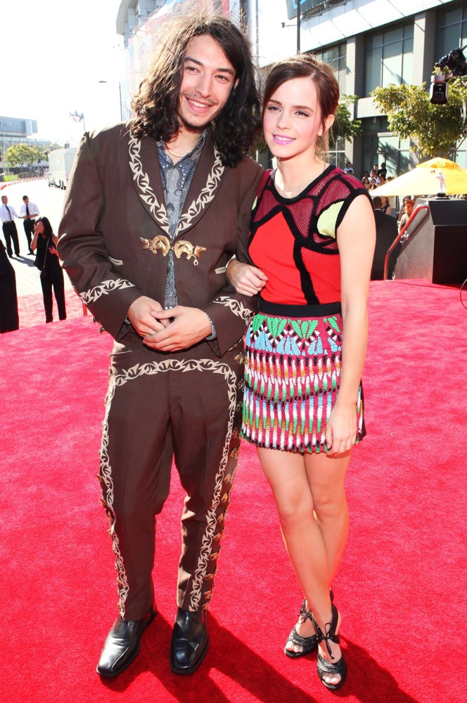 Ezra Miller;Emma Watson;<br>2012 MTV Video Music Awards - Arrivals
