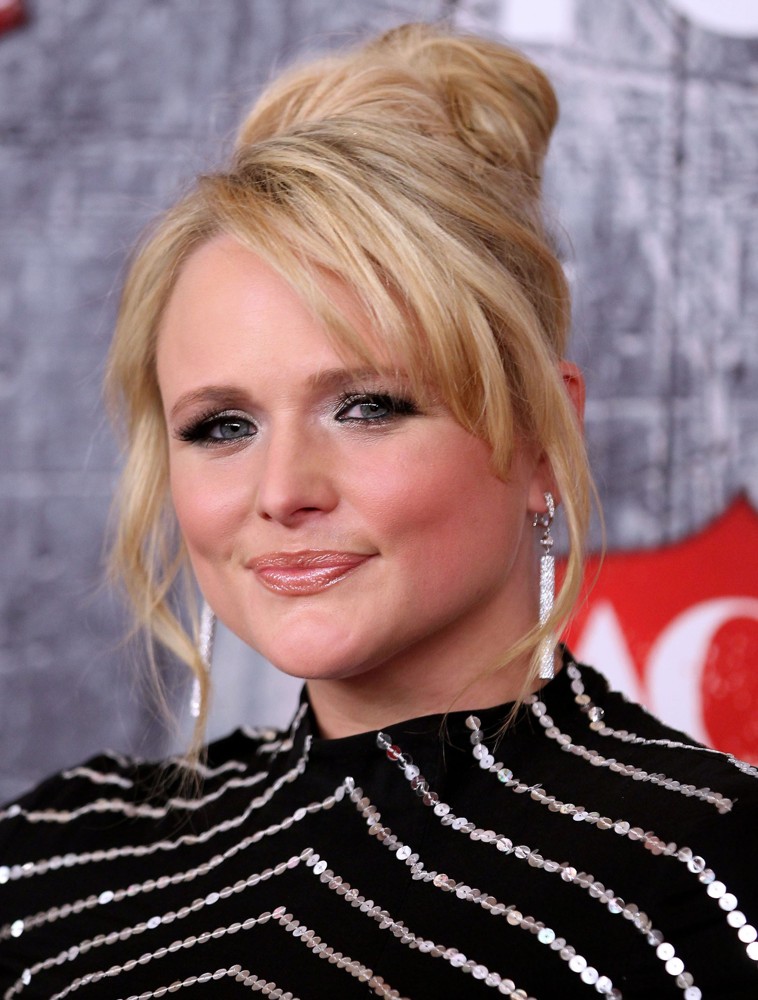Miranda Lambert Picture 126 - 55th Annual GRAMMY Awards - Arrivals