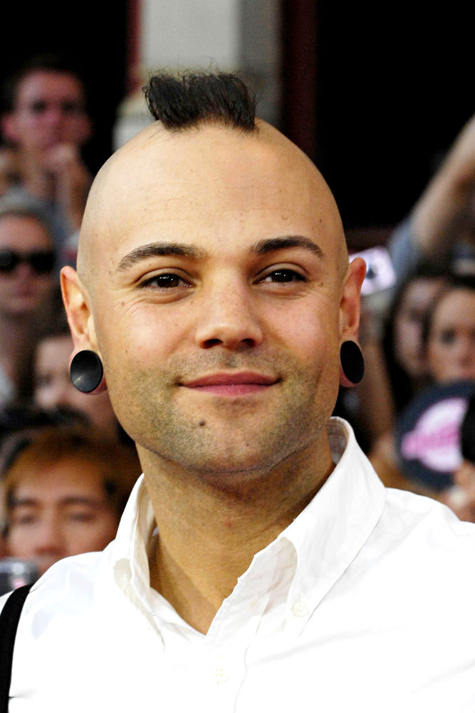 Dave Rosin;Hedley;<br>2010 MuchMusic Video Awards - Red Carpet Arrivals