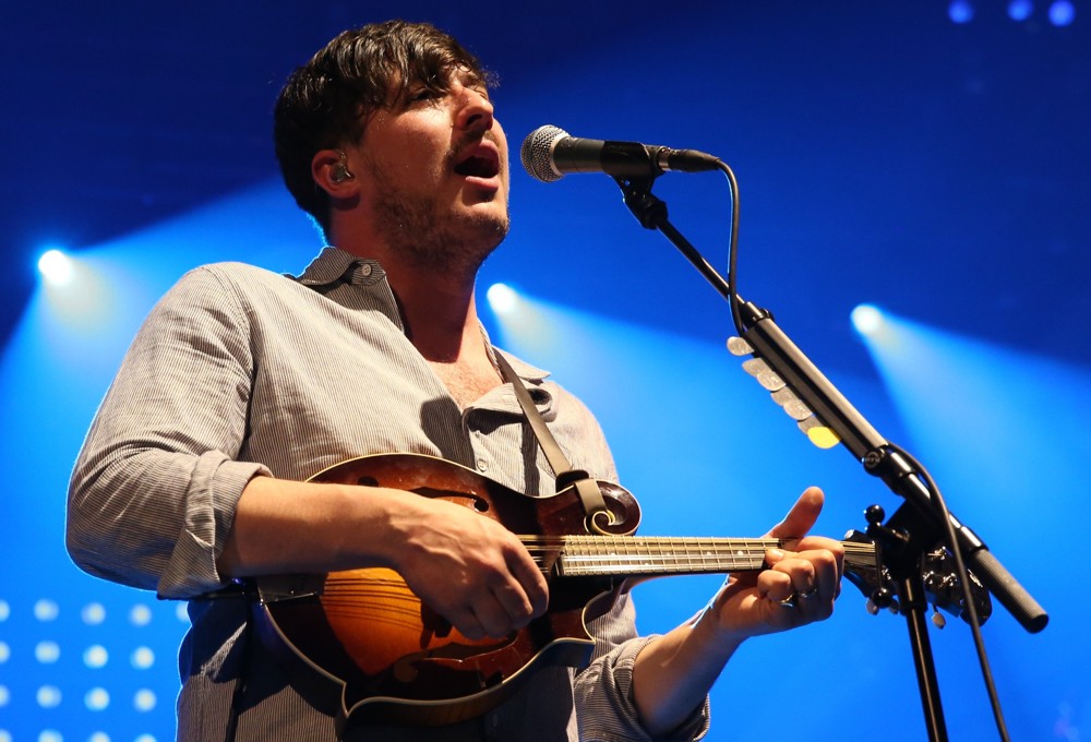 Mumford & Sons;<br>Mumford and Sons Performing Live in Concert