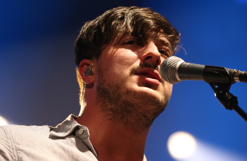 Mumford & Sons;<br>Mumford and Sons Performing Live in Concert