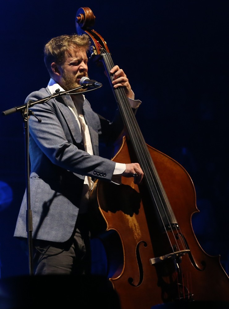 Mumford & Sons;<br>Mumford and Sons Performing Live in Concert