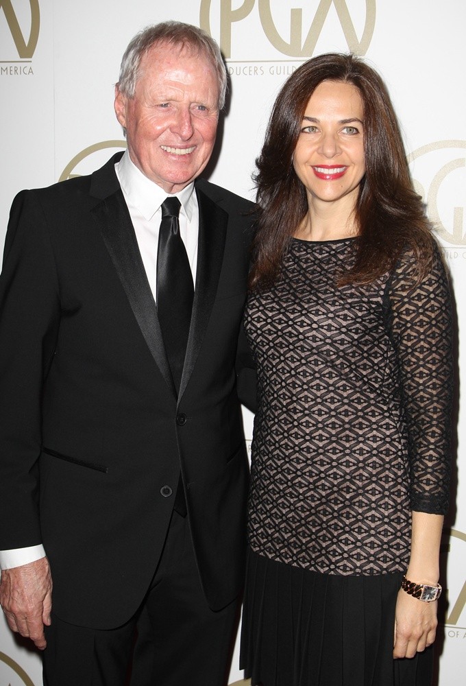 elise doganieri net worth - Ilustrasi 2