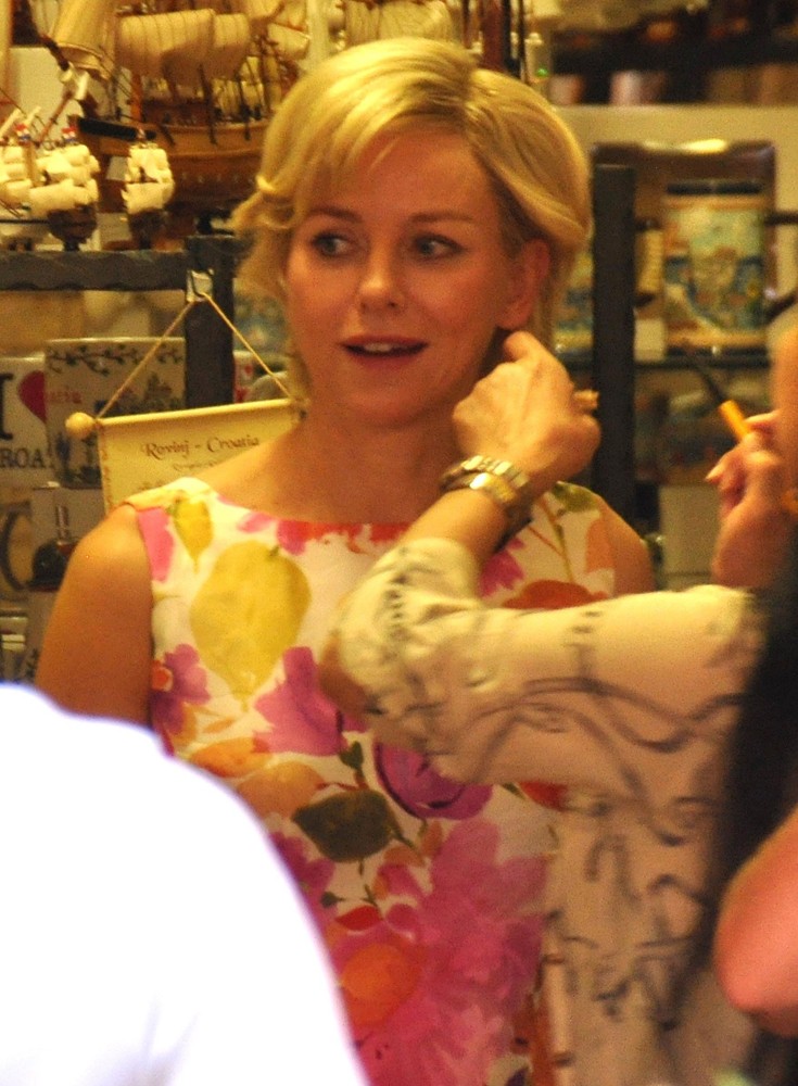Naomi Watts;<br>Filming Caught in Flight