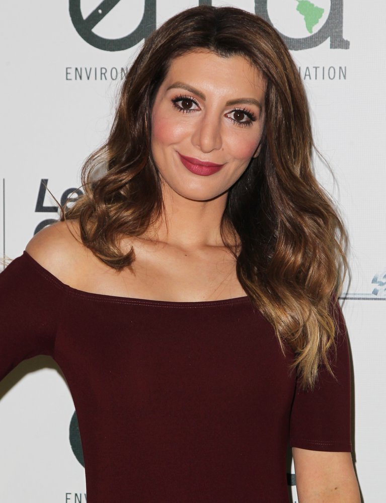 Nasim Pedrad in 24th Annual Environmental Media Awards Presented by Toyota ...