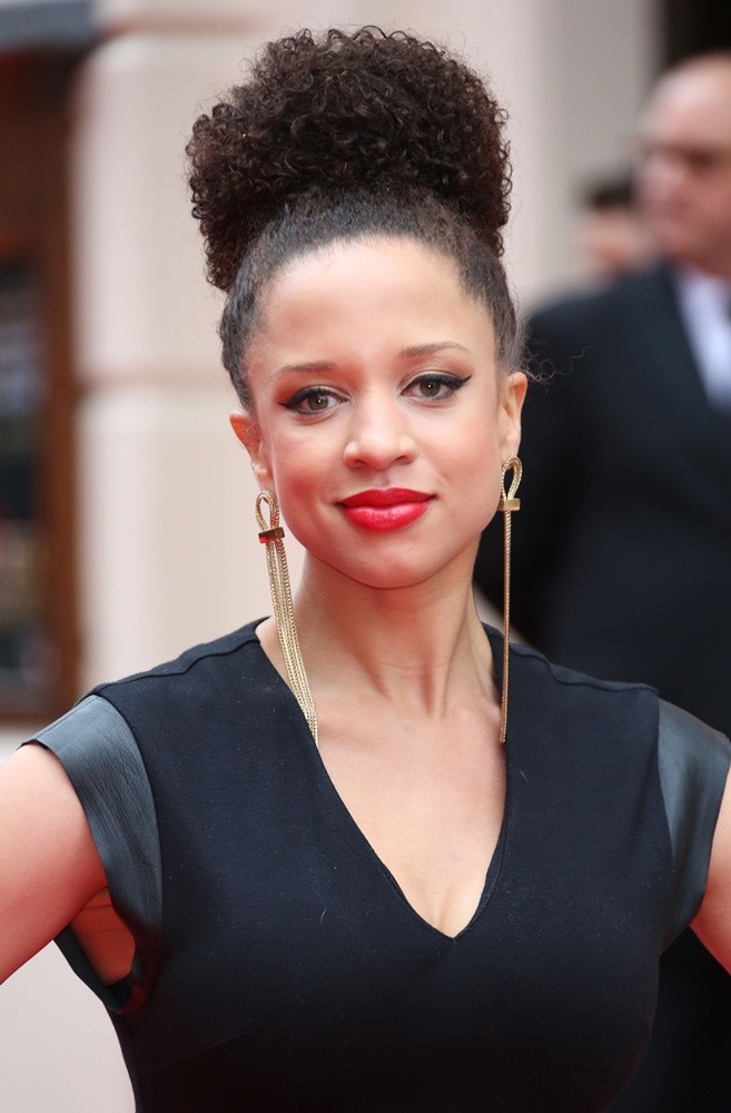 Natalie Gumede;<br>The Olivier Awards 2013 - Arrivals