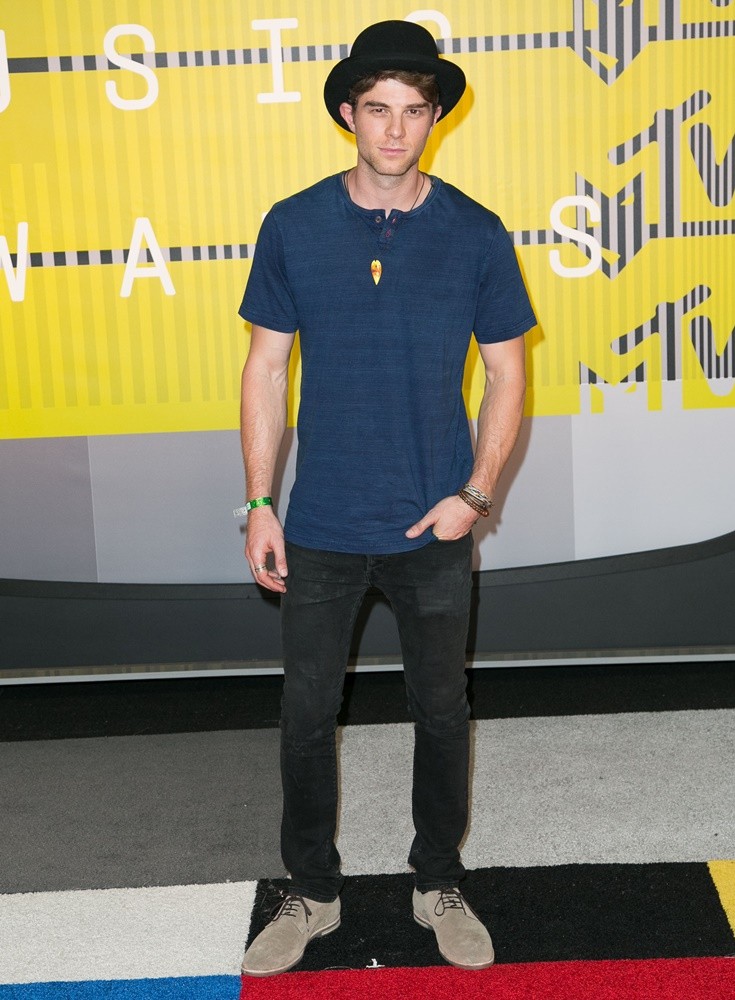 Nathaniel Buzolic;<br>2015 MTV Video Music Awards - Arrivals