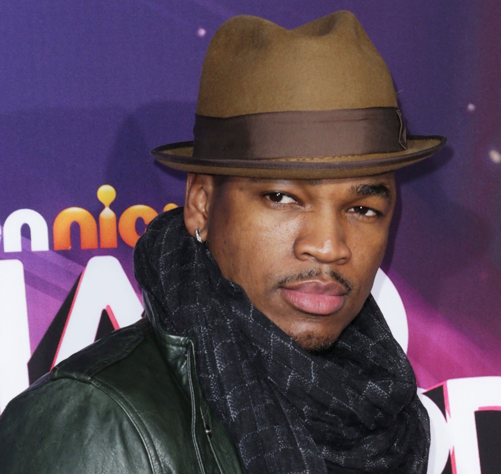Ne-Yo;<br>Nickelodeon's 2012 TeenNick HALO Awards - Arrivals