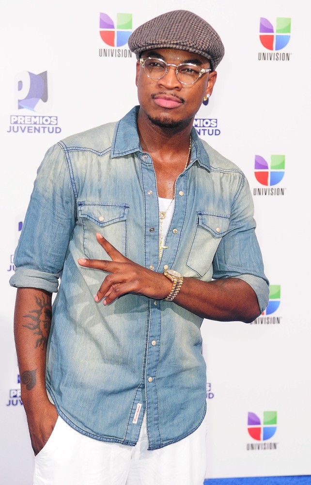 Ne-Yo;<br>Univision's 8th Annual Premios Juventud Awards