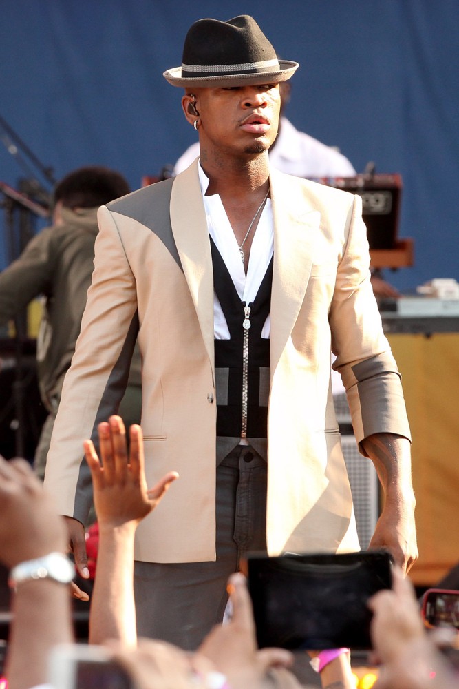 Ne-Yo;<br>Ne-Yo Performs Live as Part of Good Morning America's Summer Concert Series
