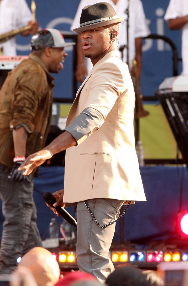 Ne-Yo;<br>Ne-Yo Performs Live as Part of Good Morning America's Summer Concert Series