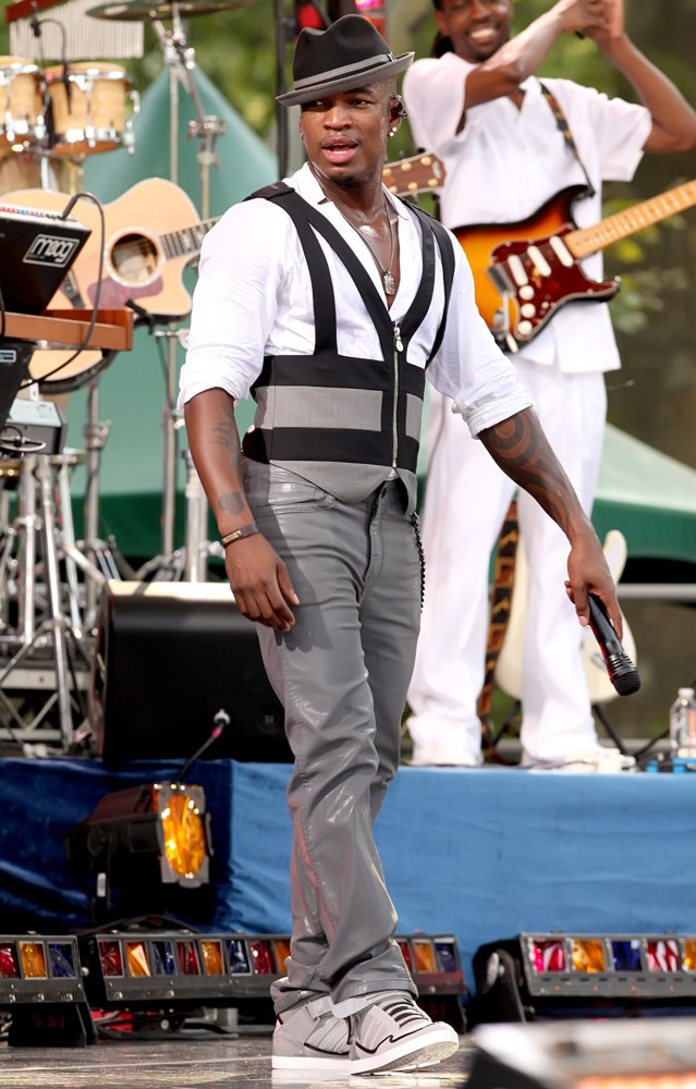 Ne-Yo;<br>Ne-Yo Performs Live as Part of Good Morning America's Summer Concert Series