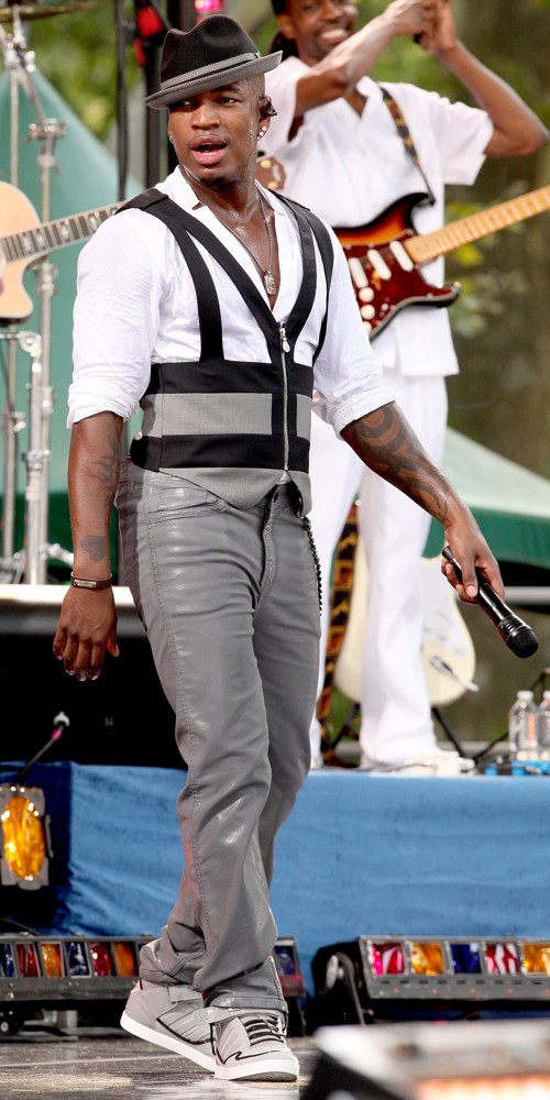 Ne-Yo;<br>Ne-Yo Performs Live as Part of Good Morning America's Summer Concert Series