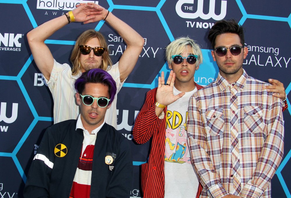 New Beat Fund;<br>The 16th Annual Young Hollywood Awards - Arrivals