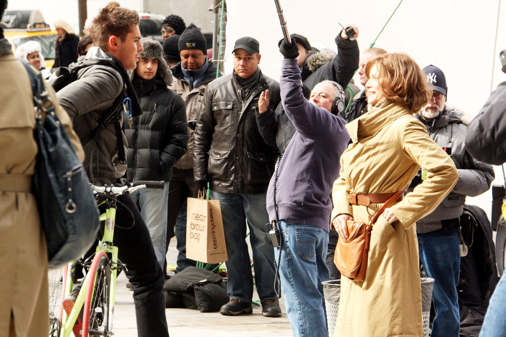 Zac Efron;Michelle Pfeiffer;<br>On The Set of New Film 'New Year's Eve'