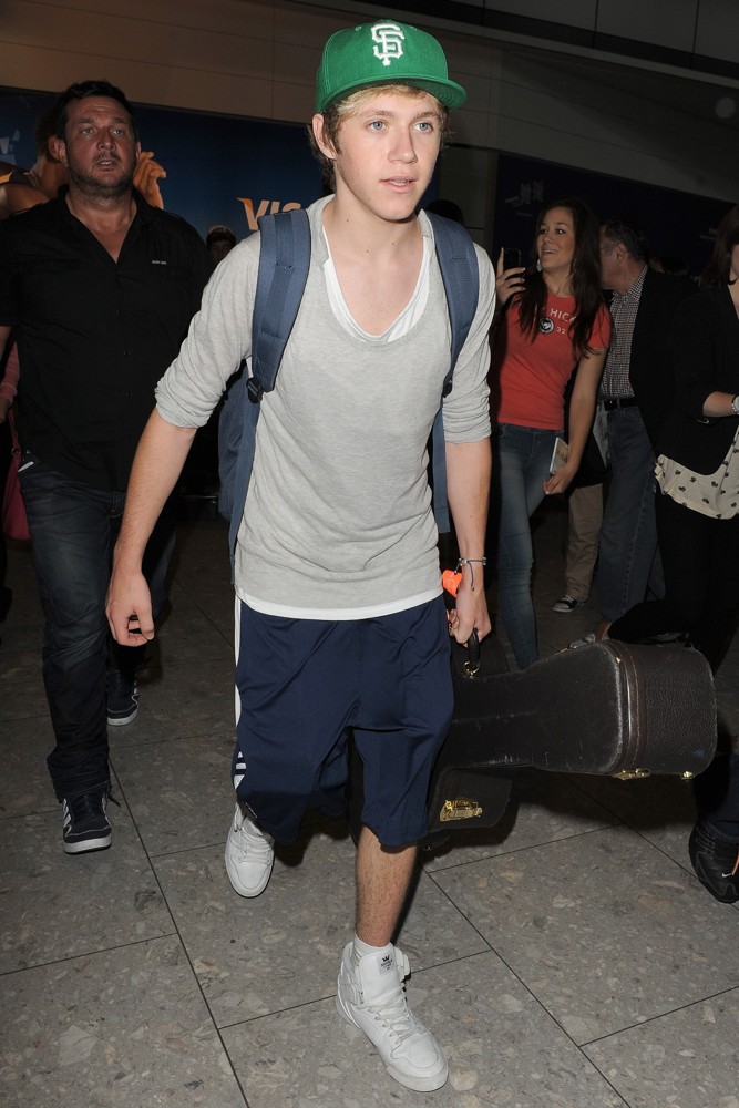 Niall Horan;One Direction;<br>Niall Horan Arrives Back Home to England