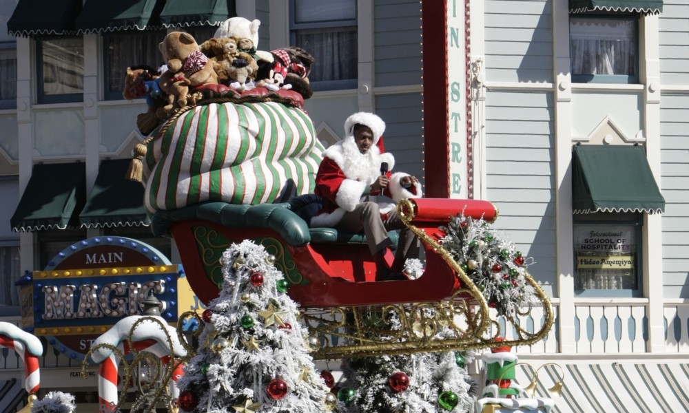 Nick Cannon;<br>Nick Cannon Filming for The Christmas Day Parade at Disneyland