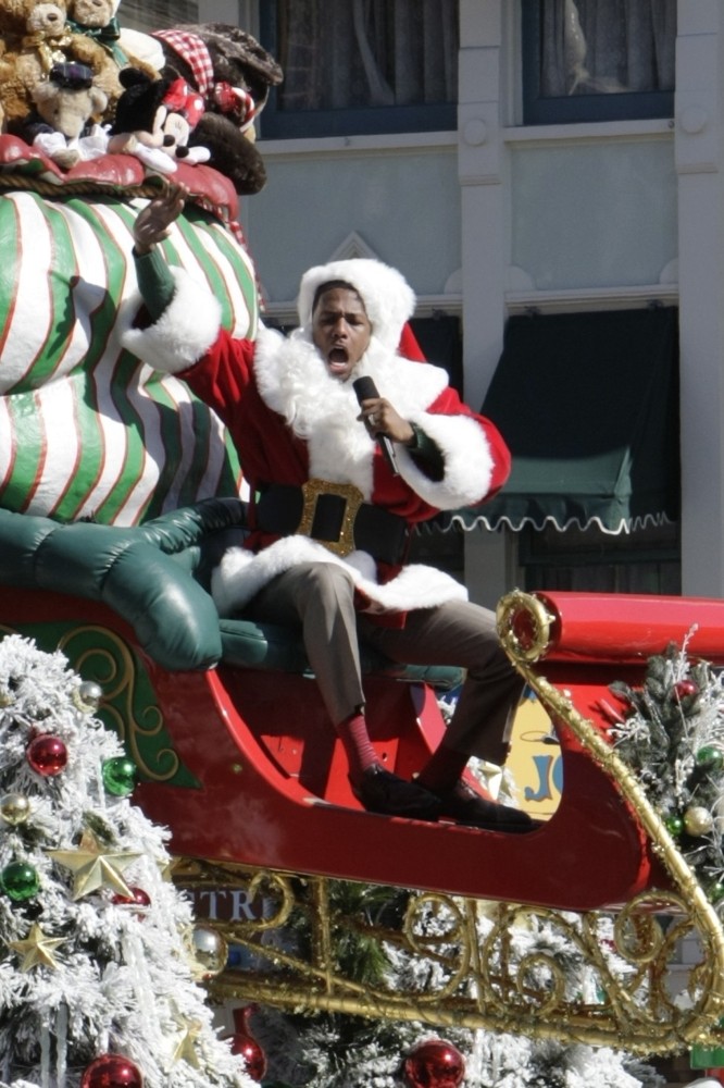 Nick Cannon Picture 71 Nick Cannon Filming for The Christmas Day