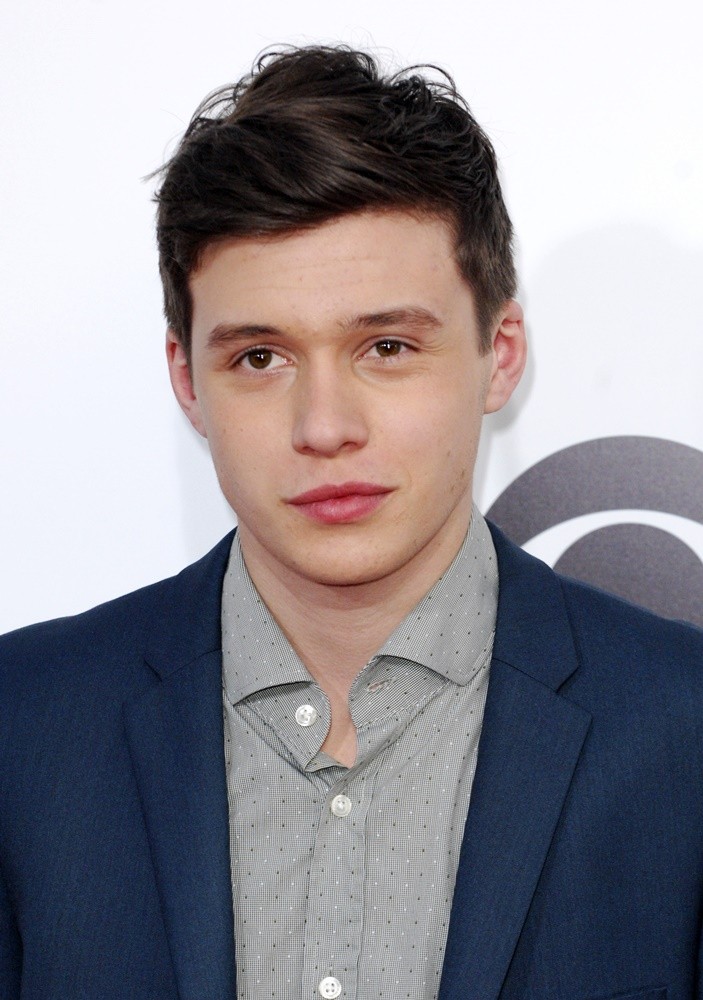 Nick Robinson Picture 4 The 40th Annual People's Choice Awards Arrivals