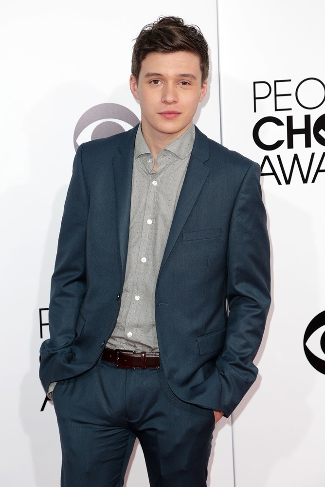 nick robinson Picture 7 The 40th Annual People's Choice Awards Arrivals