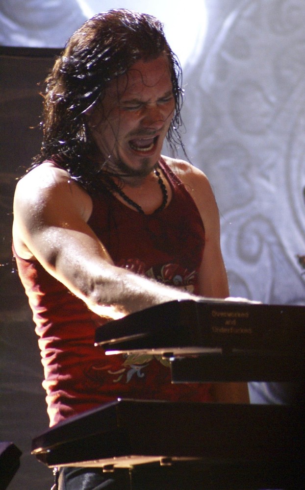 Nightwish;<br>Nightwish Perform