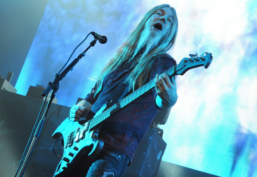 Nightwish;<br>Nightwish Perform Live