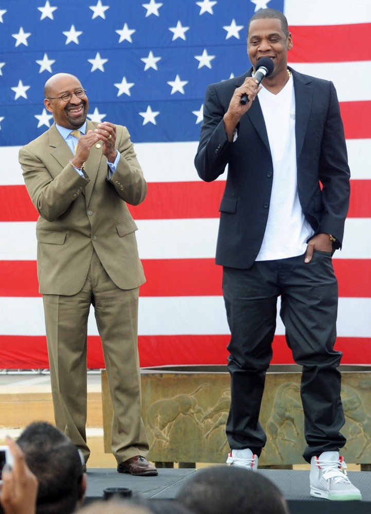 Michael Nutter;Jay-Z;<br>Jay-Z Press Conference on The Steps of The Philadelphia Museum of Art